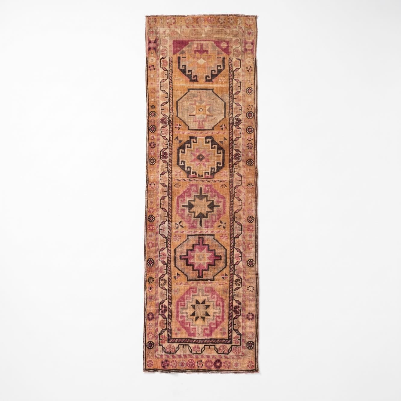 AGA0553-HERKI-ARABI-RUNNER-NATURAL_01