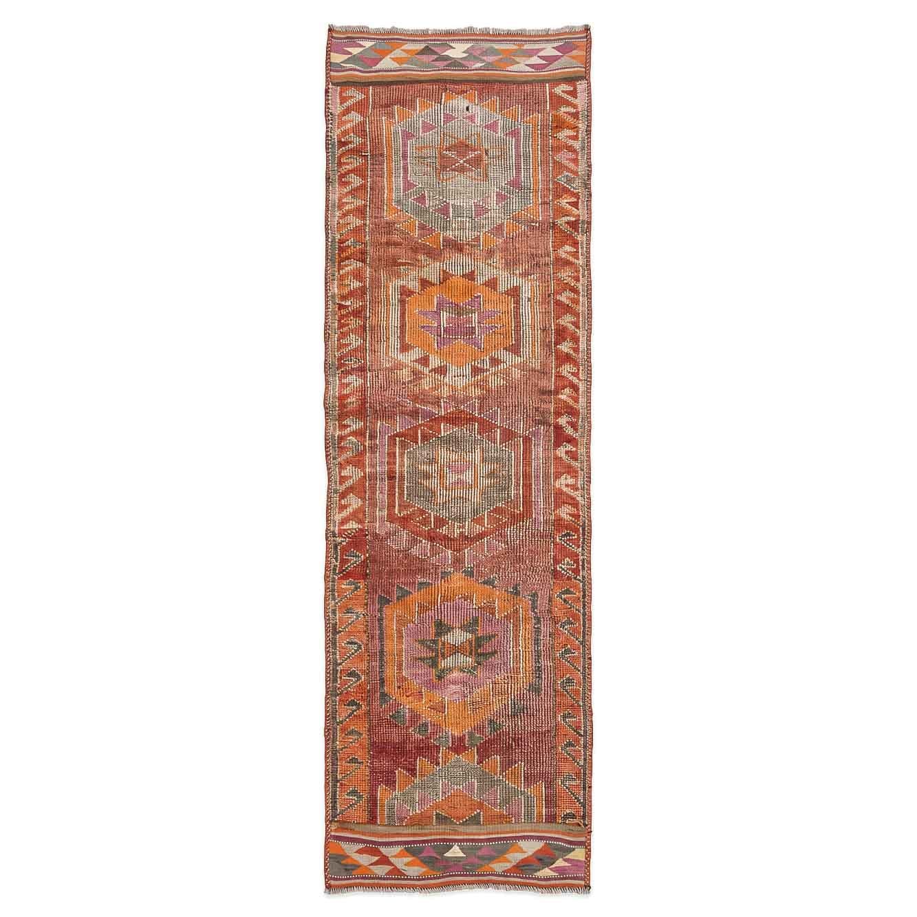 HERKI-HERKI-ARABI-RUNNER-LACRE_AGA0568_01