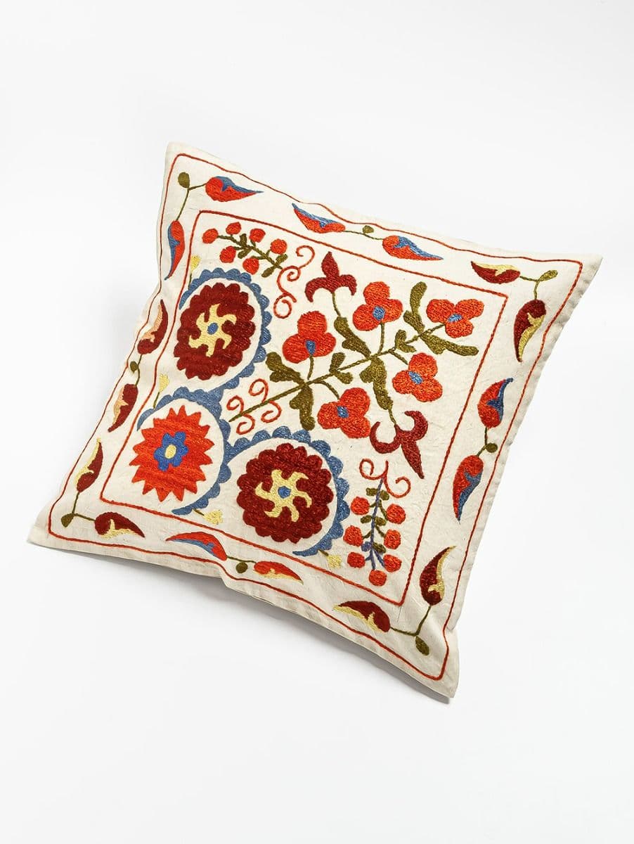 ALMOHADON SUZANI 45X45