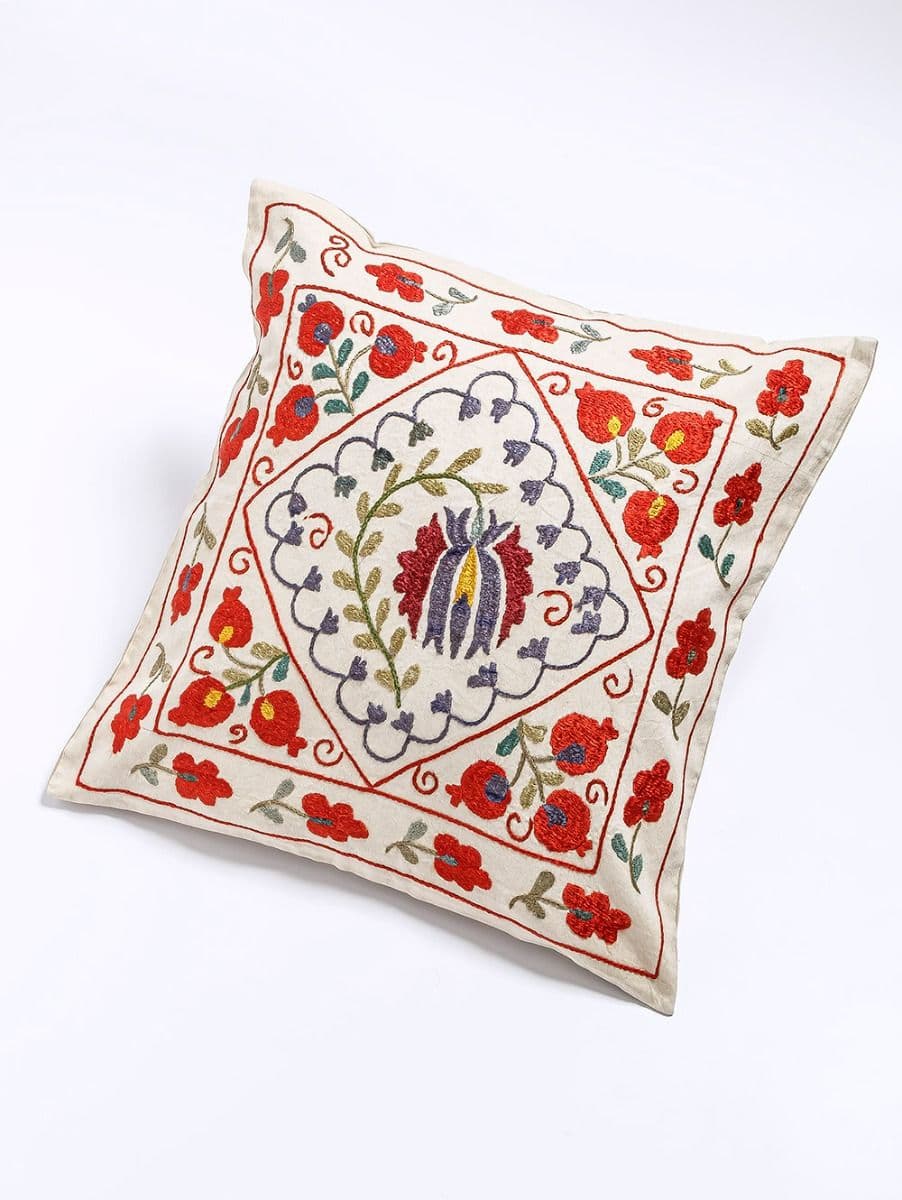 ALMOHADON SUZANI 45X48